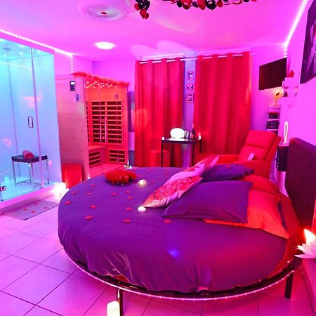 Love Room A Deux Pas De L'Ocean Avec Hammam, Sauna Et Bain A 2 :-) 비스카로세 외부 사진