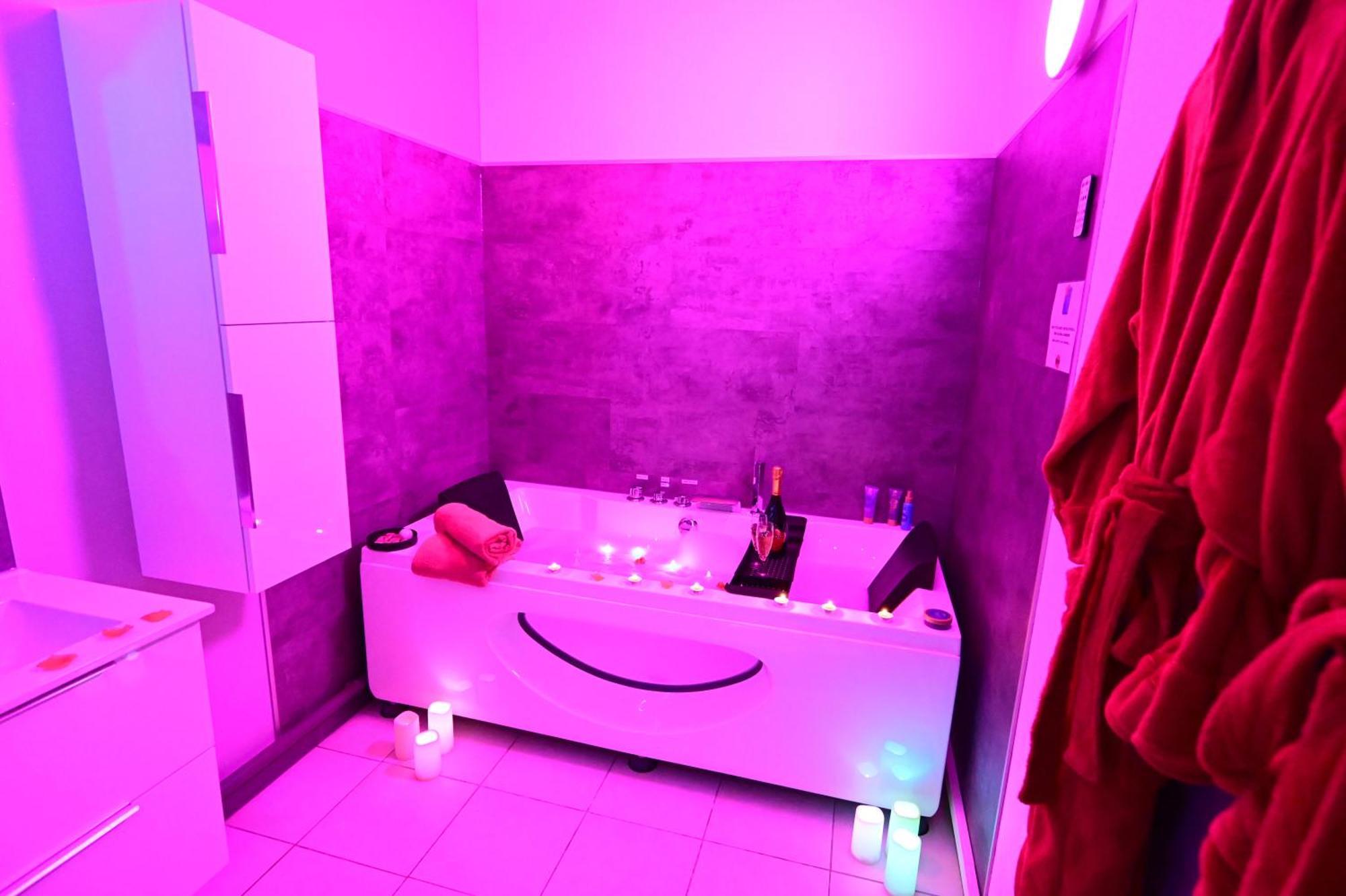 Love Room A Deux Pas De L'Ocean Avec Hammam, Sauna Et Bain A 2 :-) 비스카로세 외부 사진