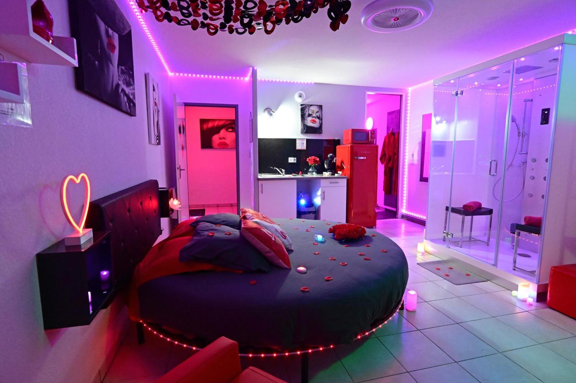 Love Room A Deux Pas De L'Ocean Avec Hammam, Sauna Et Bain A 2 :-) 비스카로세 외부 사진