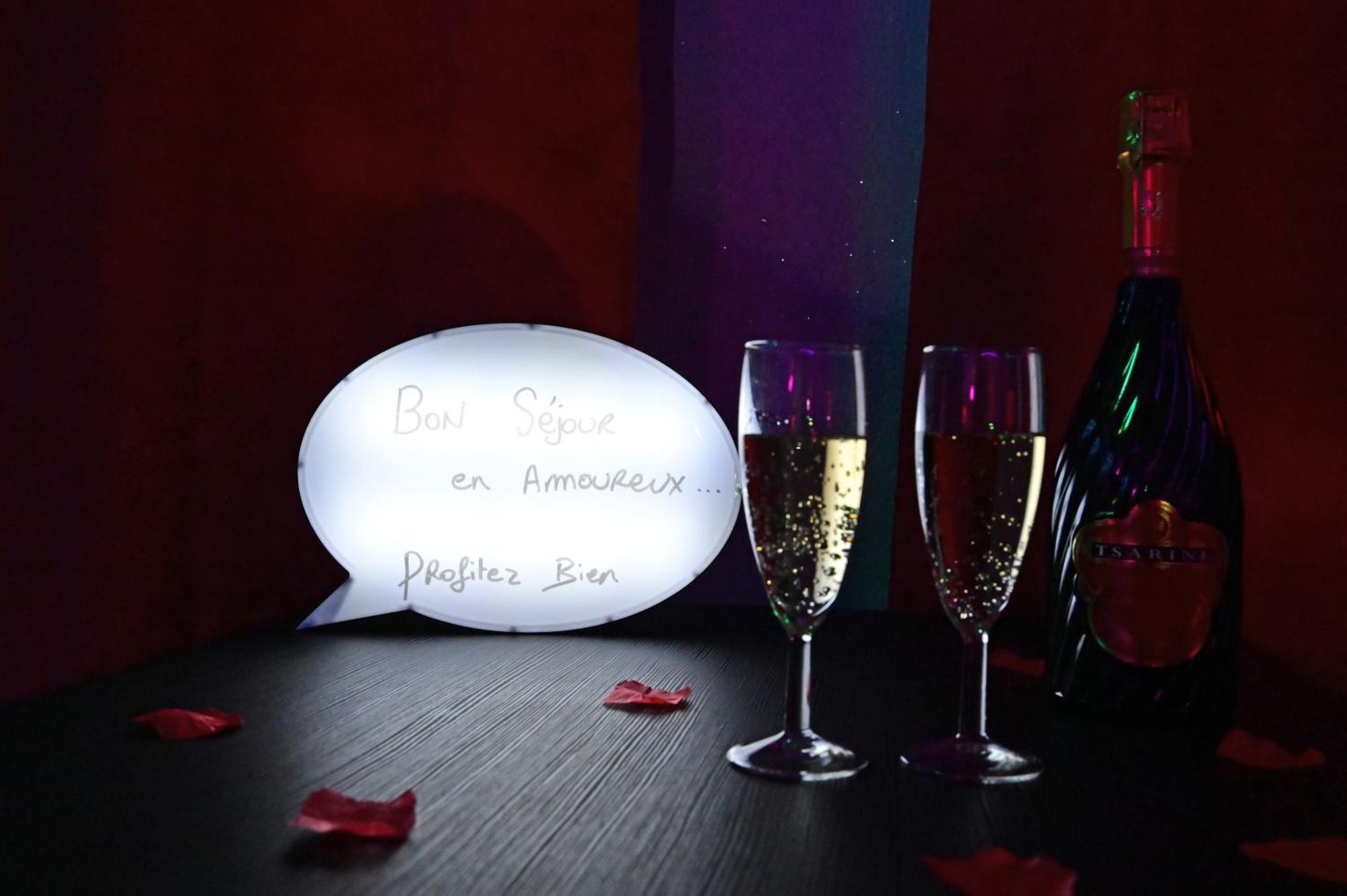 Love Room A Deux Pas De L'Ocean Avec Hammam, Sauna Et Bain A 2 :-) 비스카로세 외부 사진