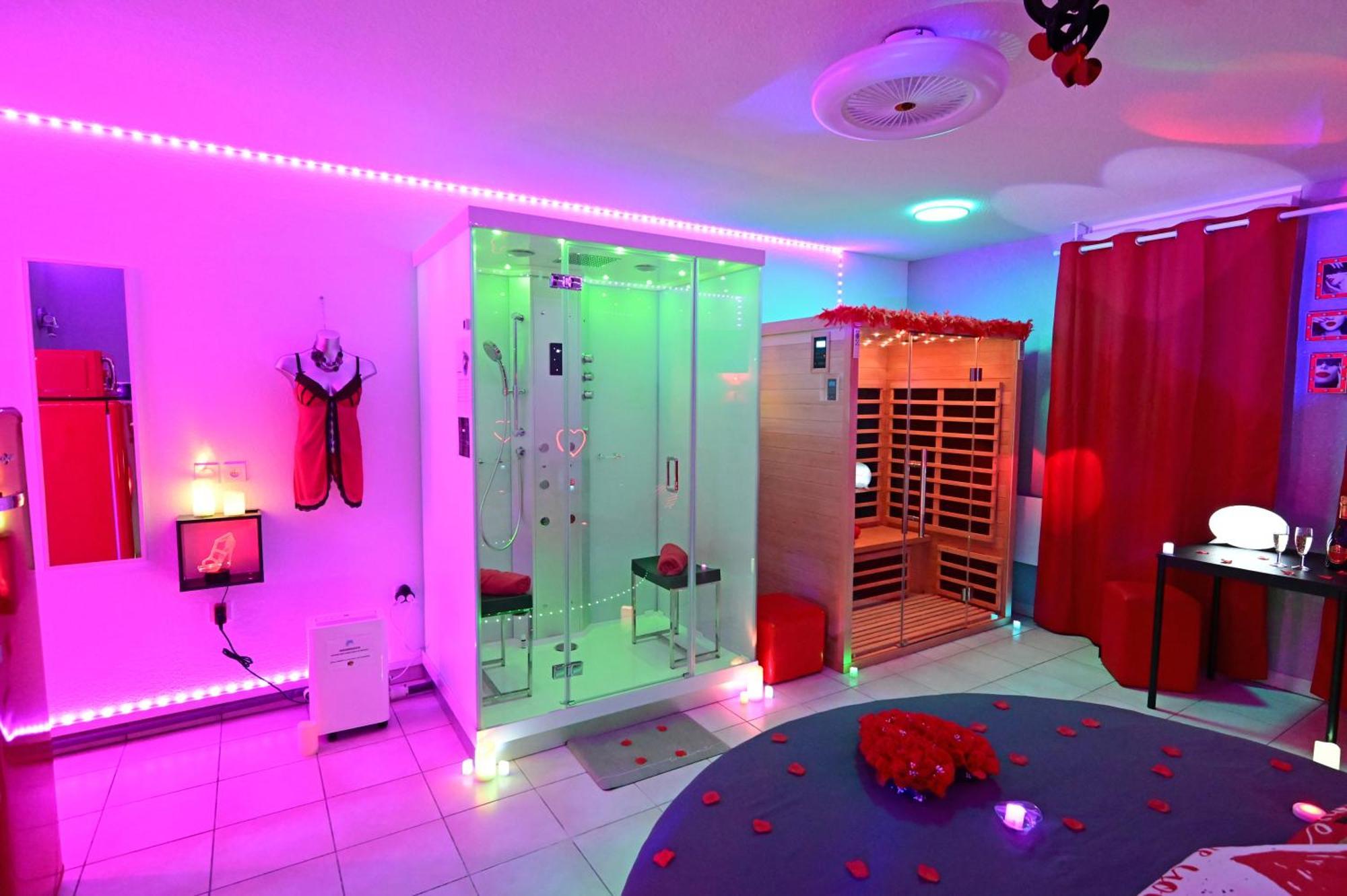 Love Room A Deux Pas De L'Ocean Avec Hammam, Sauna Et Bain A 2 :-) 비스카로세 외부 사진