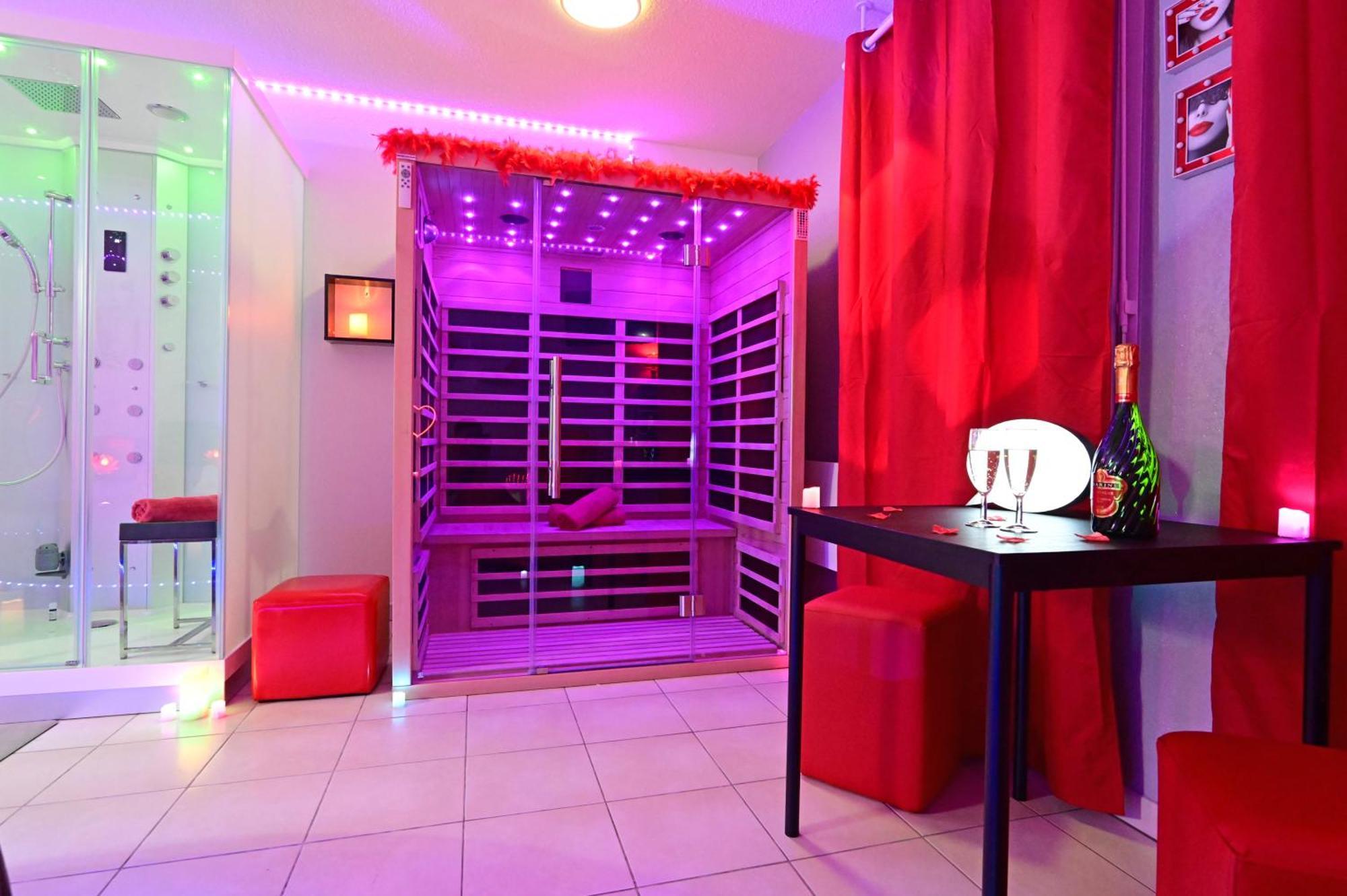 Love Room A Deux Pas De L'Ocean Avec Hammam, Sauna Et Bain A 2 :-) 비스카로세 외부 사진